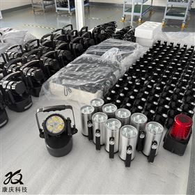 轻便式多功能防爆强光灯ST4002/12W/11.1V